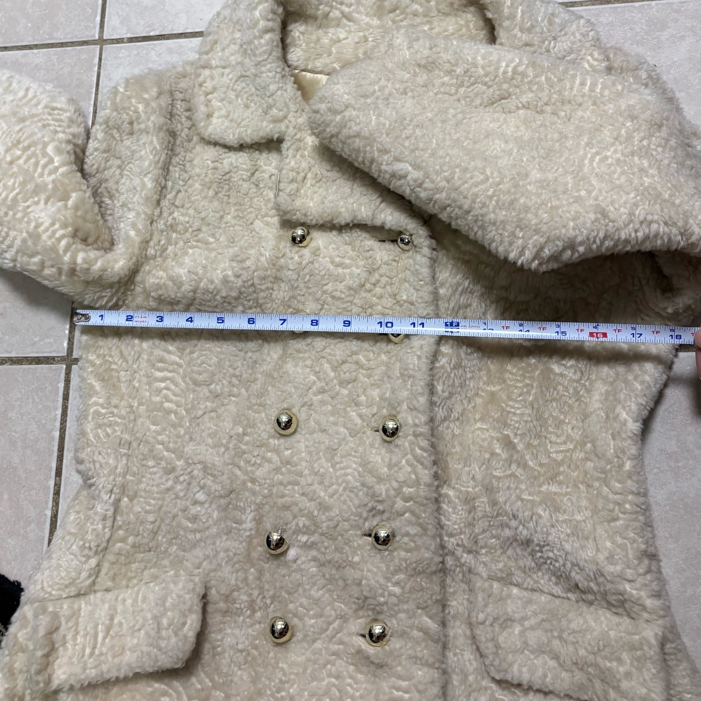 Clinard’s Goldsboro Elegant Cream Double-Breasted Women's Coat - Picture 7 of 14